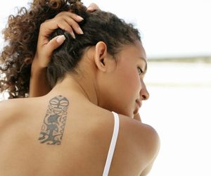 Kiedy najlepiej zrobić tatuaż? Czy tatuaż można wykonać latem?