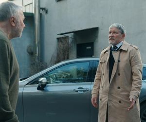 Barwy szczęścia odc. 3244. Andrzej Zastoja (Leon Charewicz),  Antoni Kiryłło  (Cezary Nowak)44. Andrzej Zastoja (Leon Charewicz)