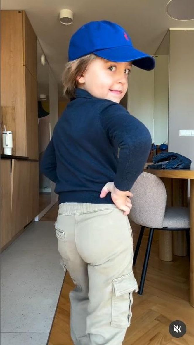 Najmłodszy syn Jarosława Bieniuka zostanie wielką gwiazdą! Dopiero pożegnał się z przedszkolem