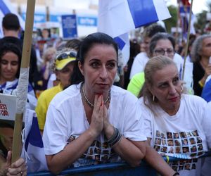 Uwolnienie zakładników w ramach umowy Izraela z Hamasem