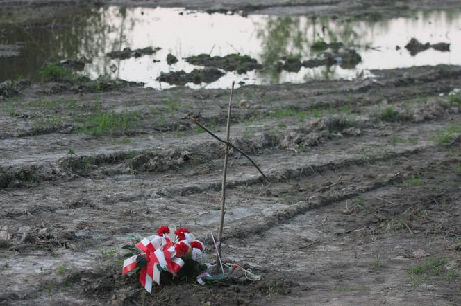 Smoleńsk 2010. Zdjęcia z miejsca katastrofy prezydenckiego samolotu