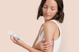 Koniec lata, początek regeneracji – odbudowujący duet CICALFATE+ od Avène