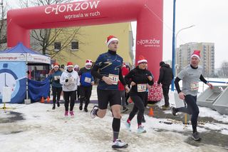 Mikołaje na start: II Charytatywna Mikołajkowa Mila – tym razem na Stadionie Śląskim!