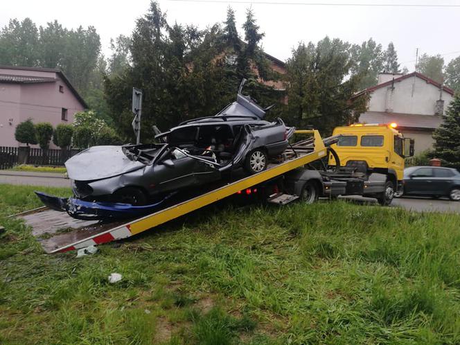 Tragiczny wypadek w Bukownie, nie żyje 20-latek