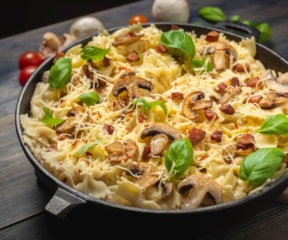 Makaronowa zapiekanka z patelni