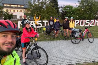 Na rowerze do Rzymu. Siedleccy pielgrzymi już na trasie