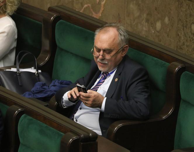 OŚWIADCZENIA MAJĄTKOWE NOWYCH POSŁÓW.