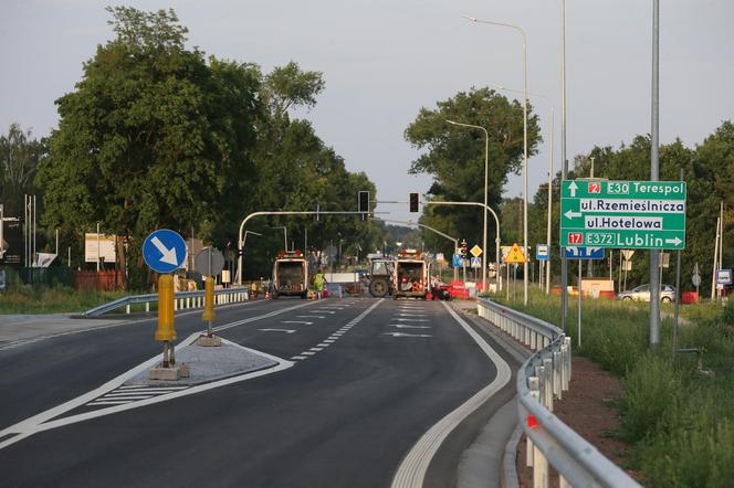 Otworzą zakręt w Zakręcie! GDDKiA kończy budowę S17. Czy to koniec korków?