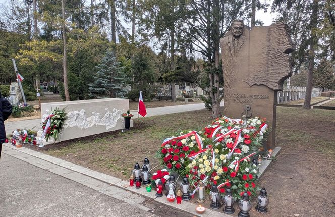 Tak wygląda grób Jana Olszewskiego 6. rocznice śmierci