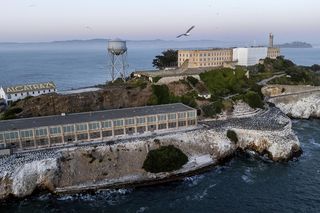 Trump chce znów zamykać ludzi w Alcatraz