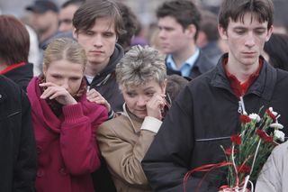 Warszawa płakała po katastrofie smoleńskiej. Mija 15 lat od tragedii