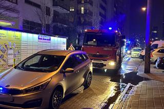 Tragiczny pożar domu na Mokotowie. Strażacy znaleźli zwłoki mężczyzny