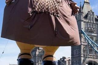 Harry Potter. Gigantyczna ciotka Marge unosiła się nad Londynem! [ZDJĘCIA]