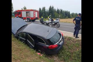 Śmiertelny wypadek pod Buskiem-Zdrojem. 37-latek nie żyje. Jego żonie i córeczce nic się nie stało [ZDJĘCIA]