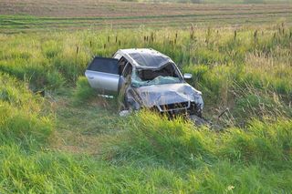 Tragiczny wypadek w Wozławkach. Zginął strażak z synkiem