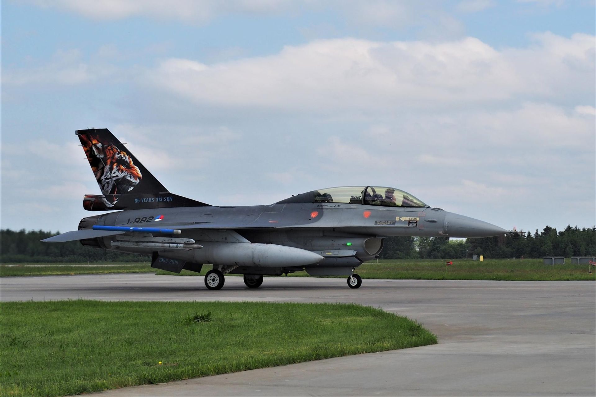 Tygrysi F-16