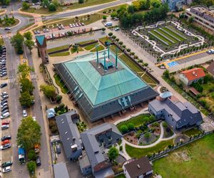 Jest niczym wielki namiot. Ten kościół zaprojektował wybitny architekt Stanisław Niemczyk
