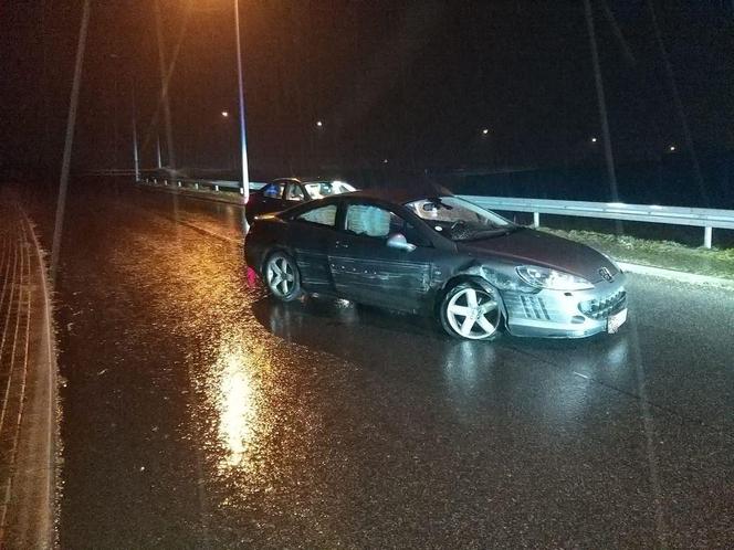 Pijani kierowcy próbowali uciec policjantom. Pościgi zakończyły się kolizjami