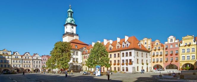 Miasto na Dolnym Śląsku jest siedzibą parku narodowego. Chwalił je nawet prezydent USA