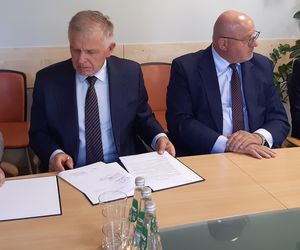 Ruszają prace związane ze stabilizacją osuwiska w Rychwałdzie. Podpisano umowę z wykonawcą