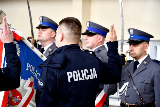 30 nowych policjantów w szeregach podlaskiej policji