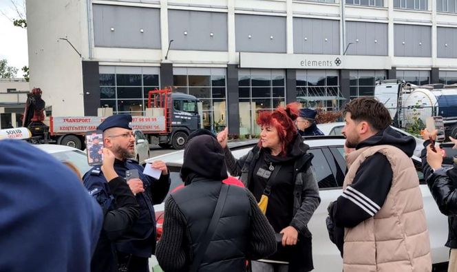 Hala na Modlińskiej zamknięta dla kupców. To koniec bazaru