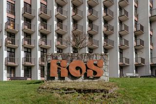 Piramidy z Ustronia Zawodzie - zdjęcia. Klimat wczasów z PRL-u