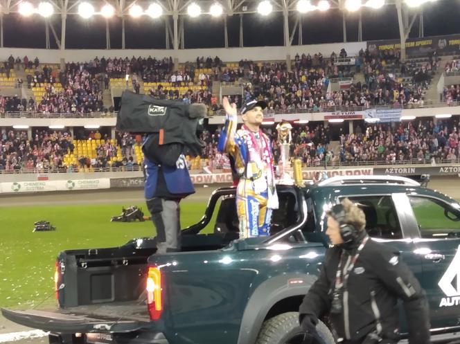 Jak Bartek Zmarzlik świętował tytuł Mistrza Świata. 