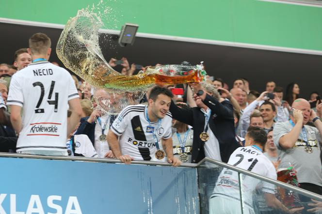 A co jeśli Legia zostanie mistrzem Polski w Poznaniu? Czy warszawianie dostaną medale na Bułgarskiej?