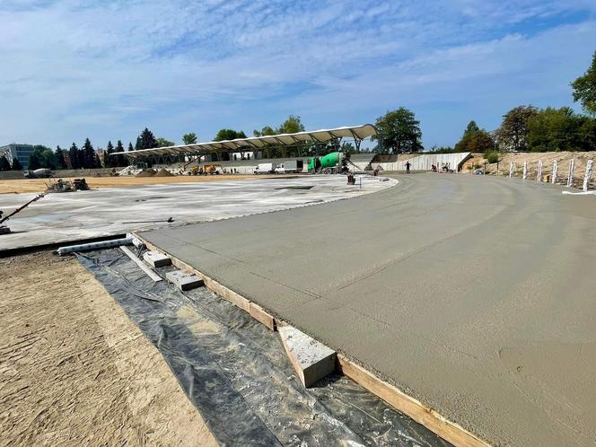 Stadion Starachowice. Jak przebiegają prace?