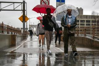 Rekordowe ulewy w Nowym Jorku. Na ulicach fale powodziowe. Zdarza się to raz na ok. 100 lat