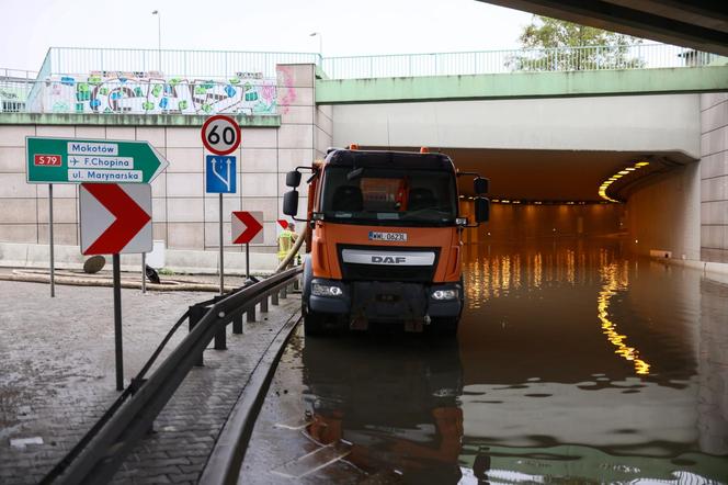 Warszawa zalana po burzy