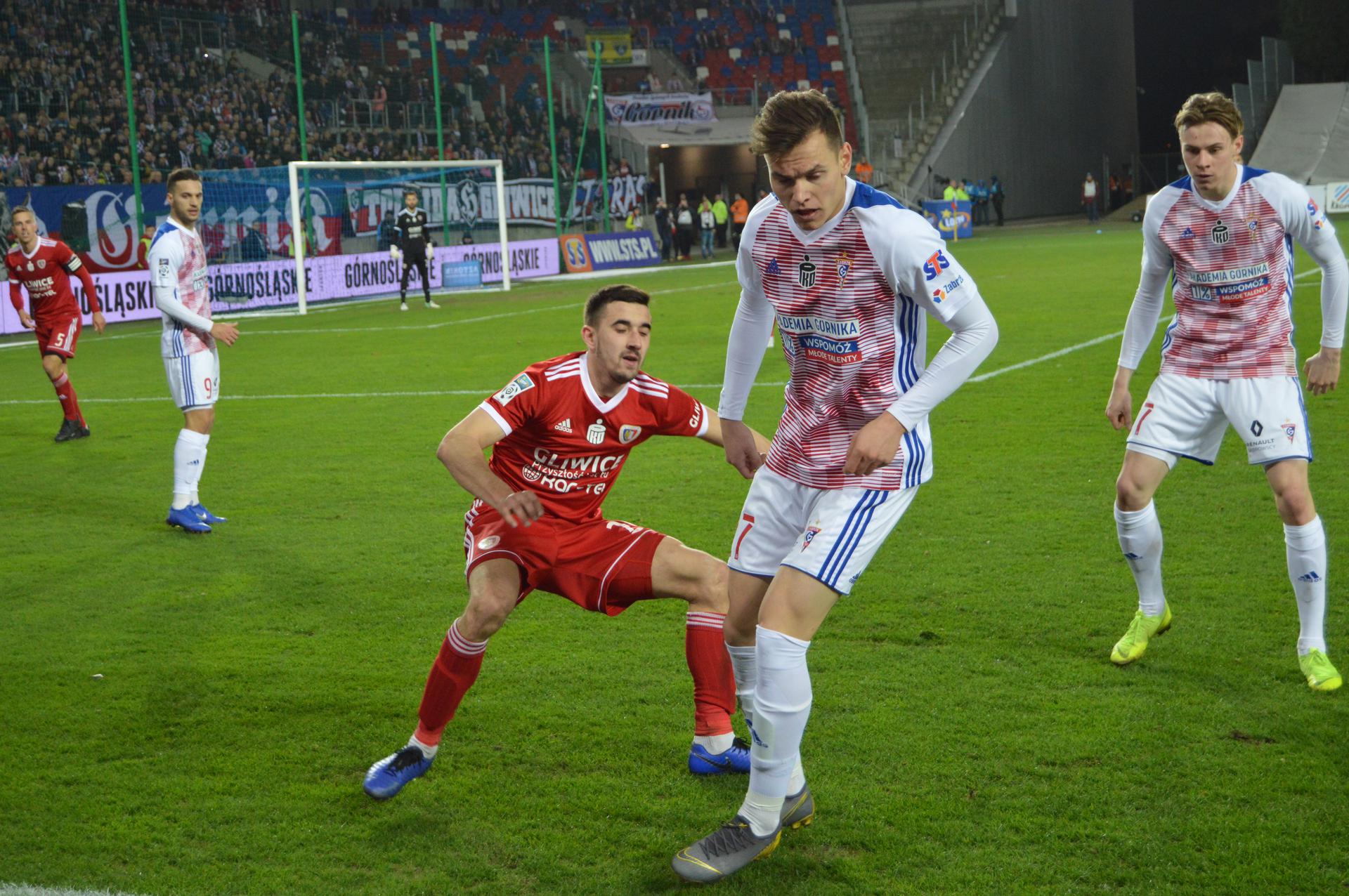 G Rnik Zabrze Piast Gliwice Derby Dla Piasta Zdj Cia Super Express