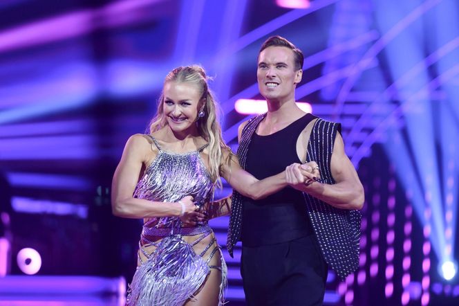 Maurycy Popiel, Sara Janicka