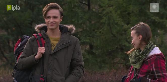 Pierwsza miłość odc. 2243. Krystian (Patryk Pniewski), Melka (Ewa Jakubowicz)