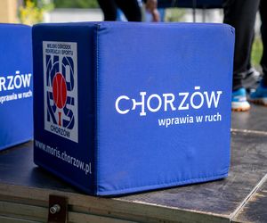 Sportowe emocje w Chorzowie. 150 biegaczy wystartowało w 6. edycji Chorzowskiej Dychy