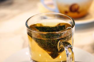 Popularne herbaty groźne dla zdrowia. Mogą negatywnie wpłynąć na jelita, a nawet mózg!