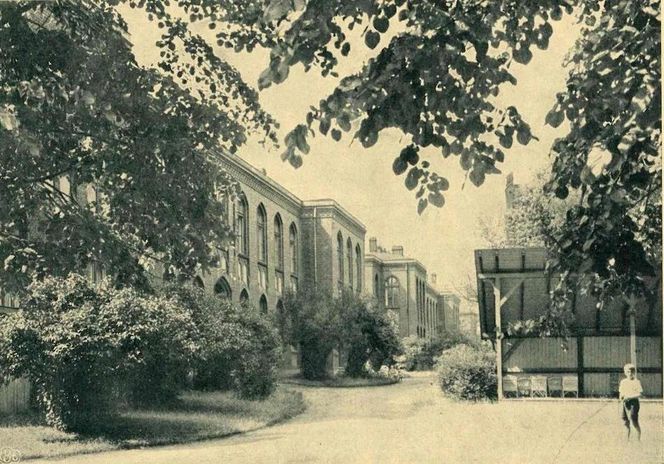 120 lat Szpitala im. Korczaka w Łodzi. Tak kiedyś wyglądały wnętrza placówki pediatrycznej