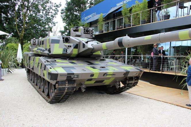 KF51-U Panther na Eurosatory 2024