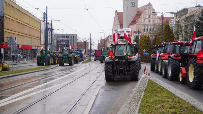 Protest rolników w Olsztynie 21 lutego. Co dzieje się w centrum?