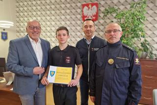 Mężczyzna już nie oddychał. 15-letni strażak OSP rzucił się na ratunek