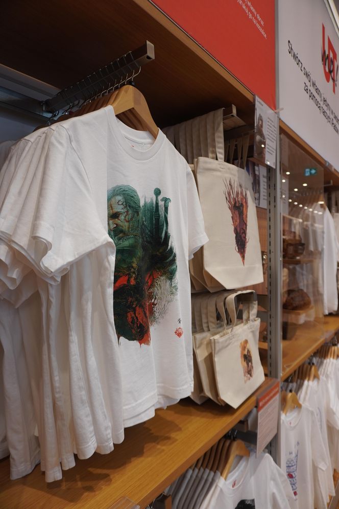 Sklep UNIQLO przy Marszałkowskiej w Warszawie po remoncie 10.2025
