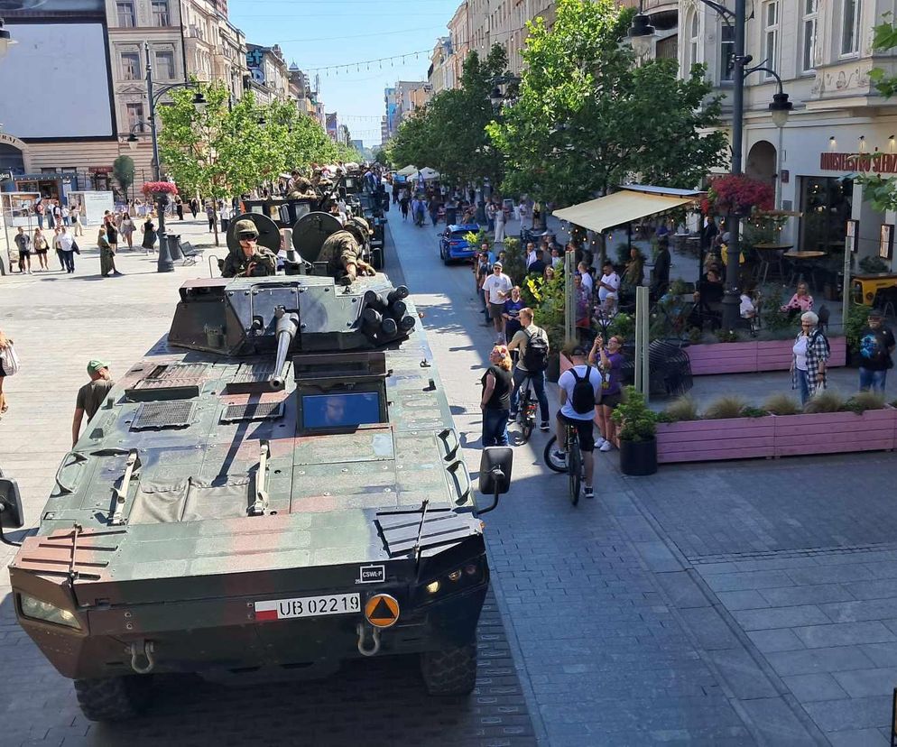Wielka parada przed meczem Gortat Team vs NATO! Kto pojawił się na Piotrkowskiej?