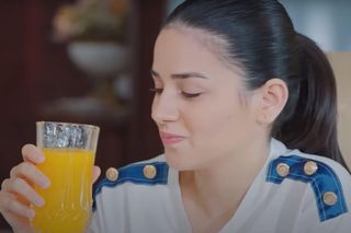 Cavidan postanowi odurzyć Bahar i upozorować jej samobójstwo.