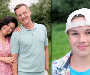 25 lat M jak miłość odcinek specjalny. Kinga (Katarzyna Cichopek), Piotrek (Marcin Mroczek), Misiek (Aleksander Bożyk)