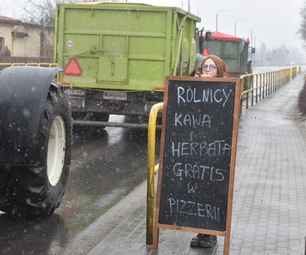 Protest rolników w Toruniu i okolicach. Zdjęcia z piątku - 9 lutego 2024