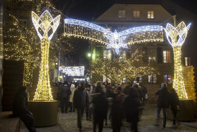 Świąteczne iluminacje w Warszawie