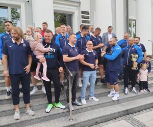 Społeczność sportowców i kibiców rugby z Siedlec uczciła największy z dotychczasowych sukcesów w historii klubu