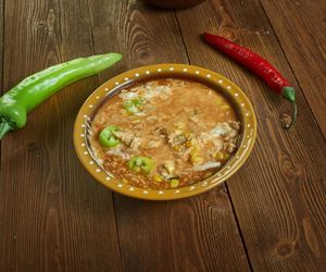 Zamiast popularnej przekąski, robię tę zupę. Idealna na chłodne wieczory