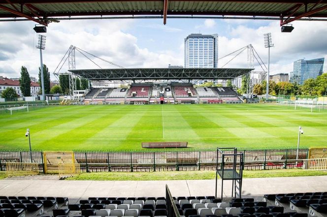 Stadion Polonii Warszawa przy ul. Konwiktorskiej 6 przed modernizacją